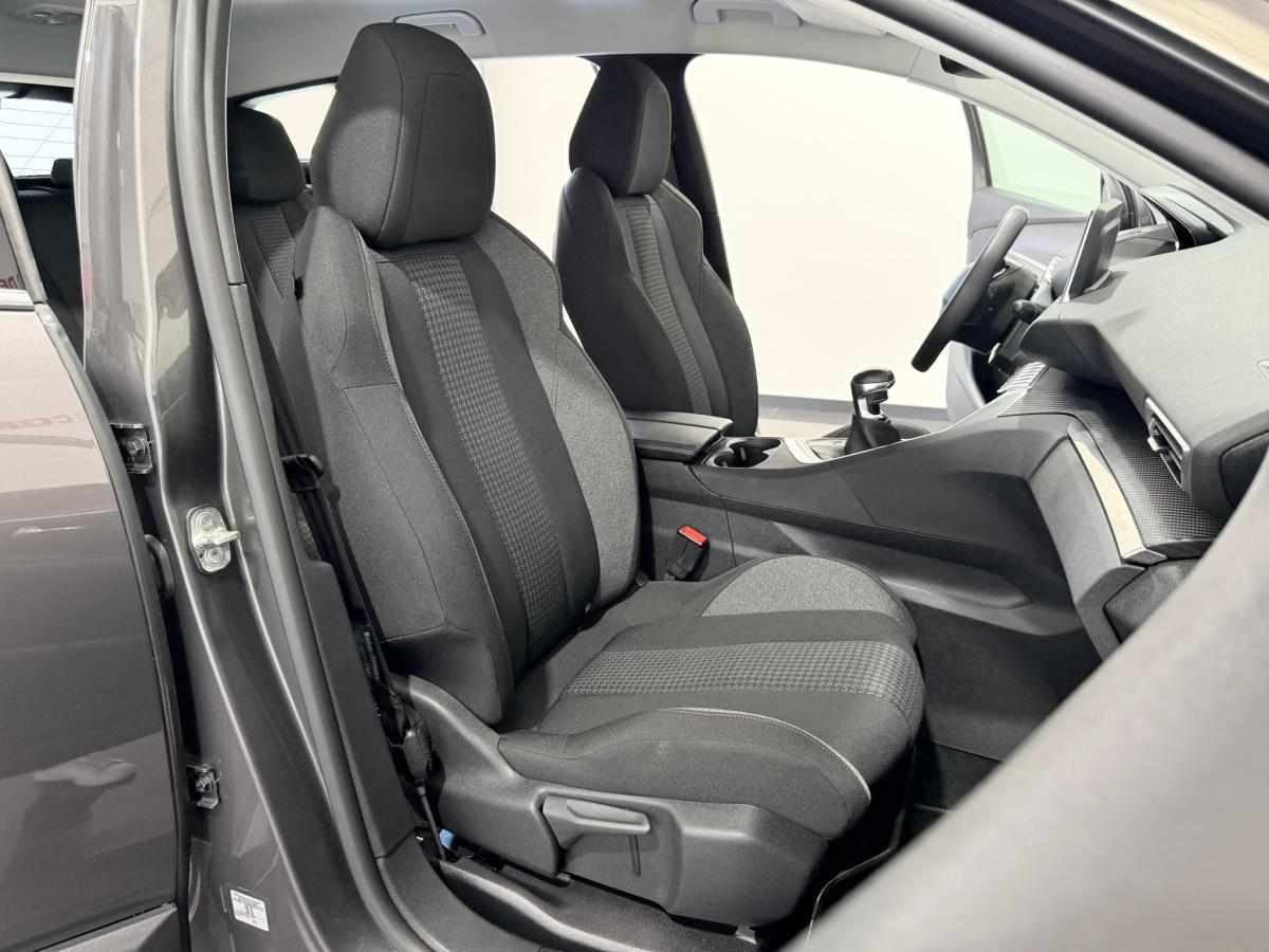 peugeot-3008-1-5-bluehdi-2022-diesel-1499cc