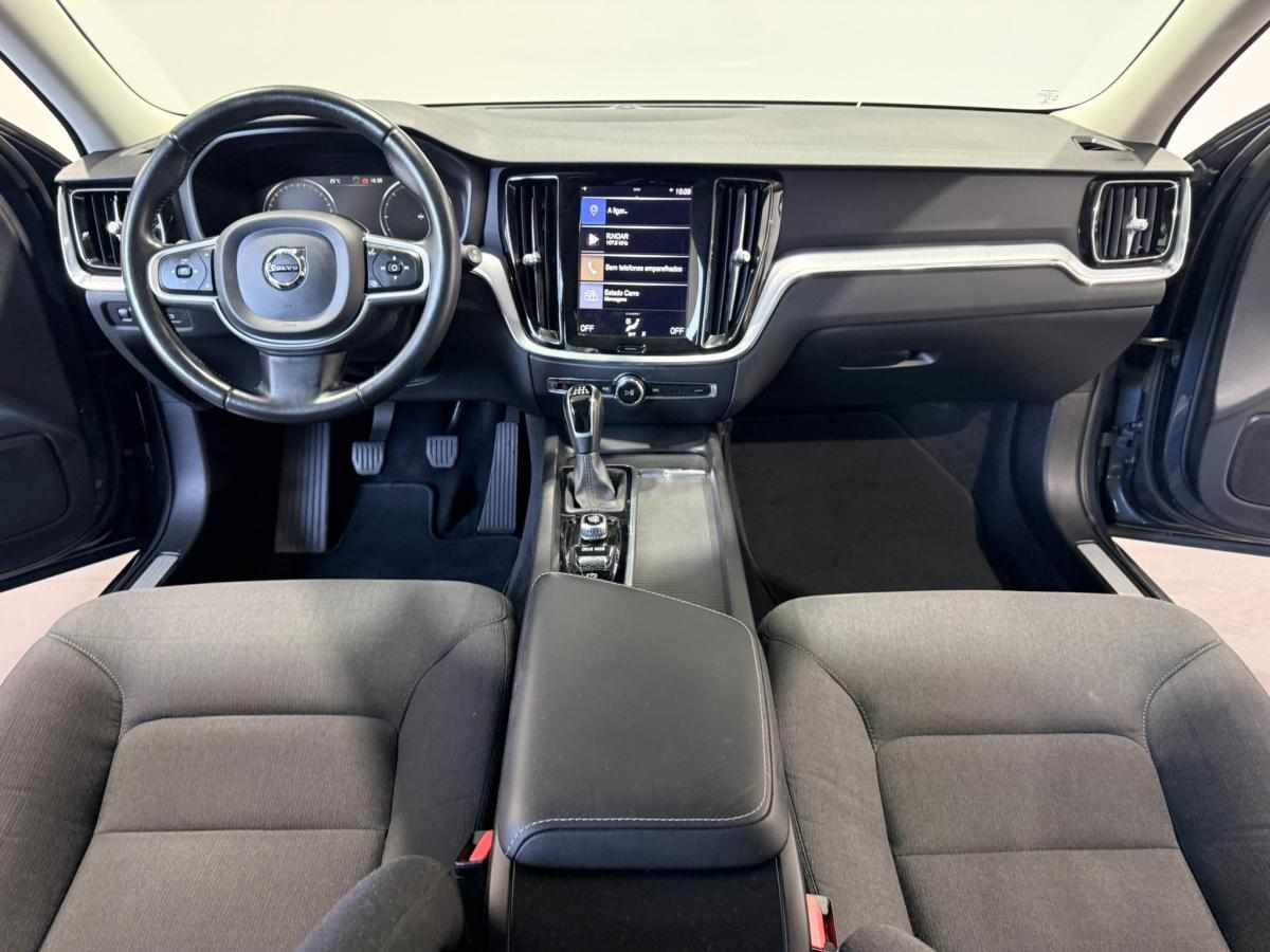 volvo-v60-d3-2-0-awd-2020-diesel-1969cc