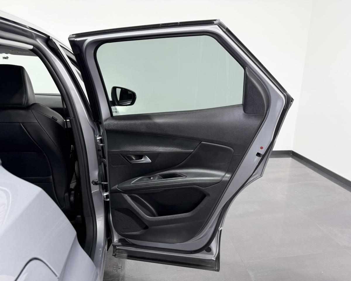 peugeot-3008-1-6-hybrid-11-8-kwh-2023-gasolina-1598cc