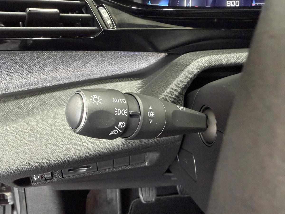 peugeot-308-1-5-bluehdi-2022-diesel-1499cc