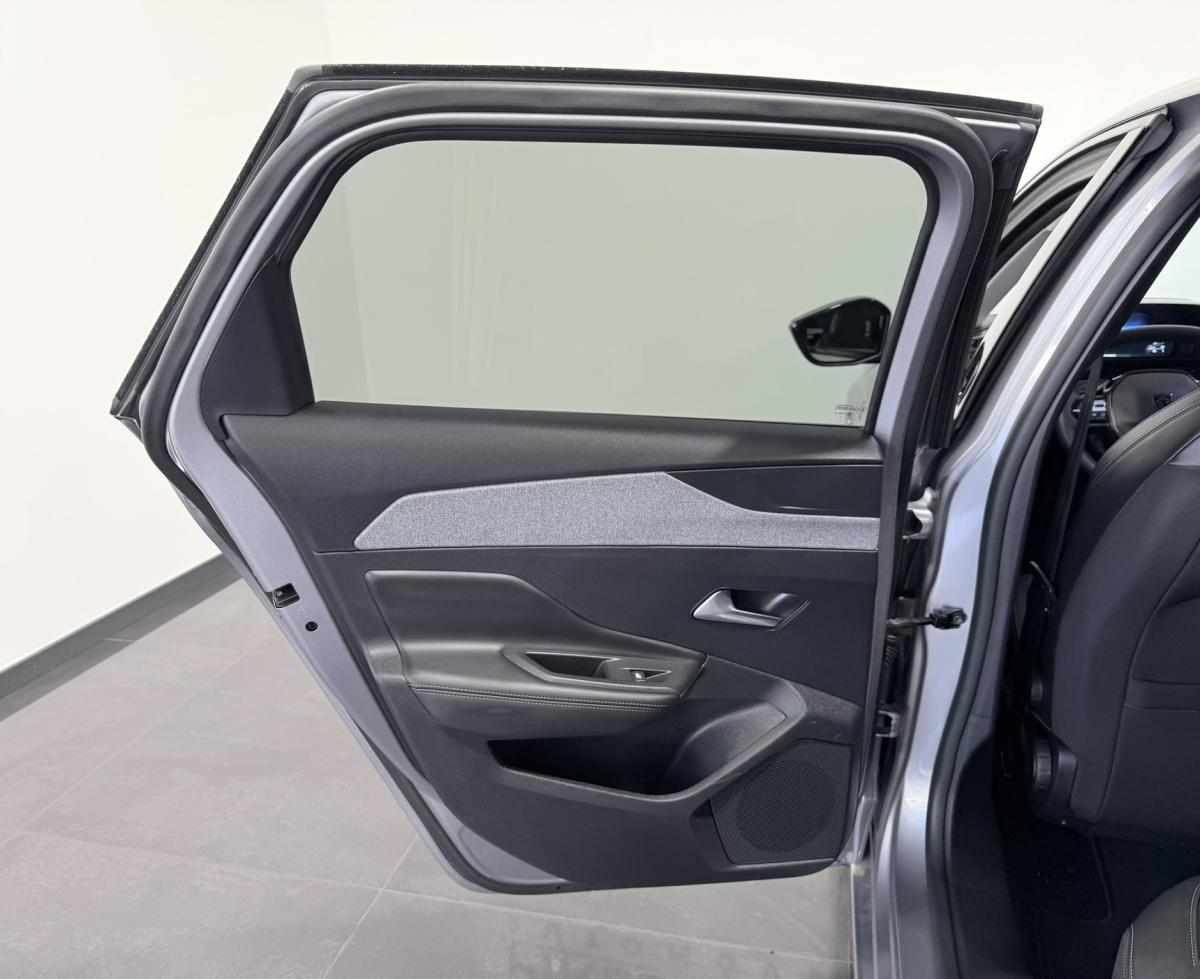 peugeot-308-1-5-bluehdi-2022-diesel-1499cc