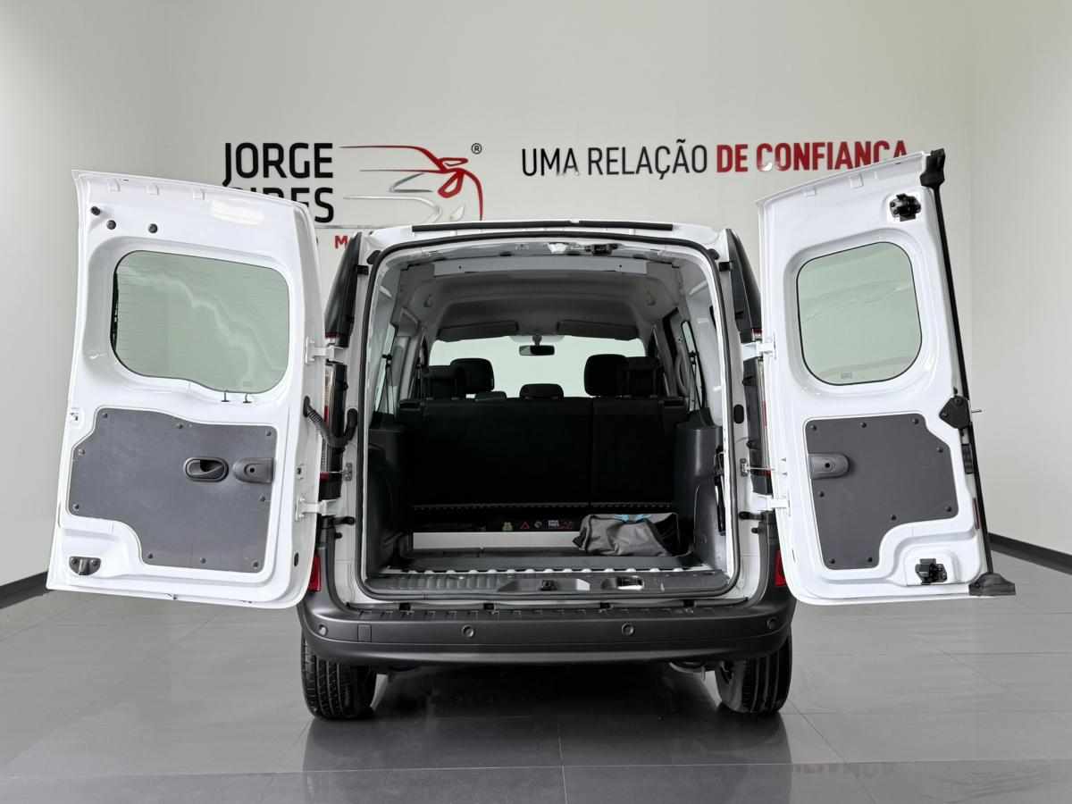 renault-kangoo-22-kwh-2021-eletrico