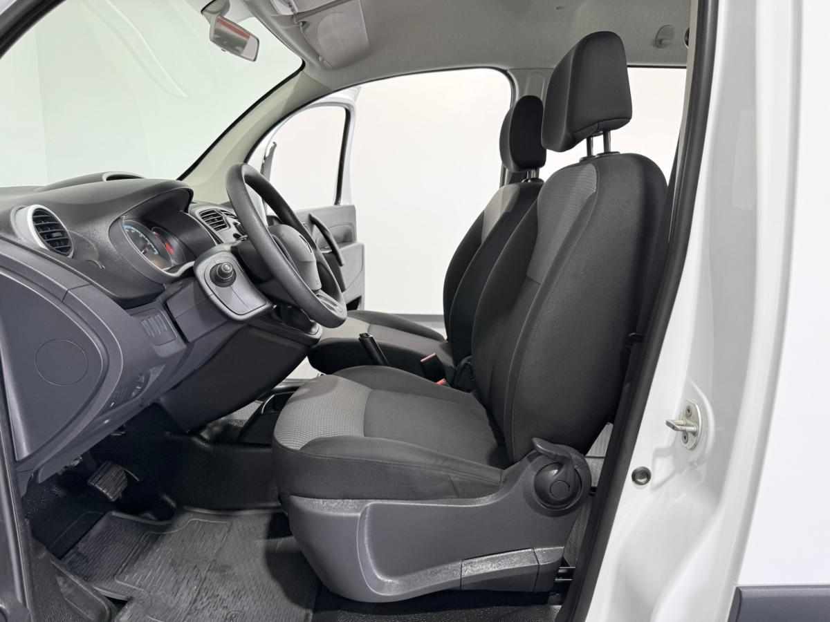 renault-kangoo-22-kwh-2021-eletrico