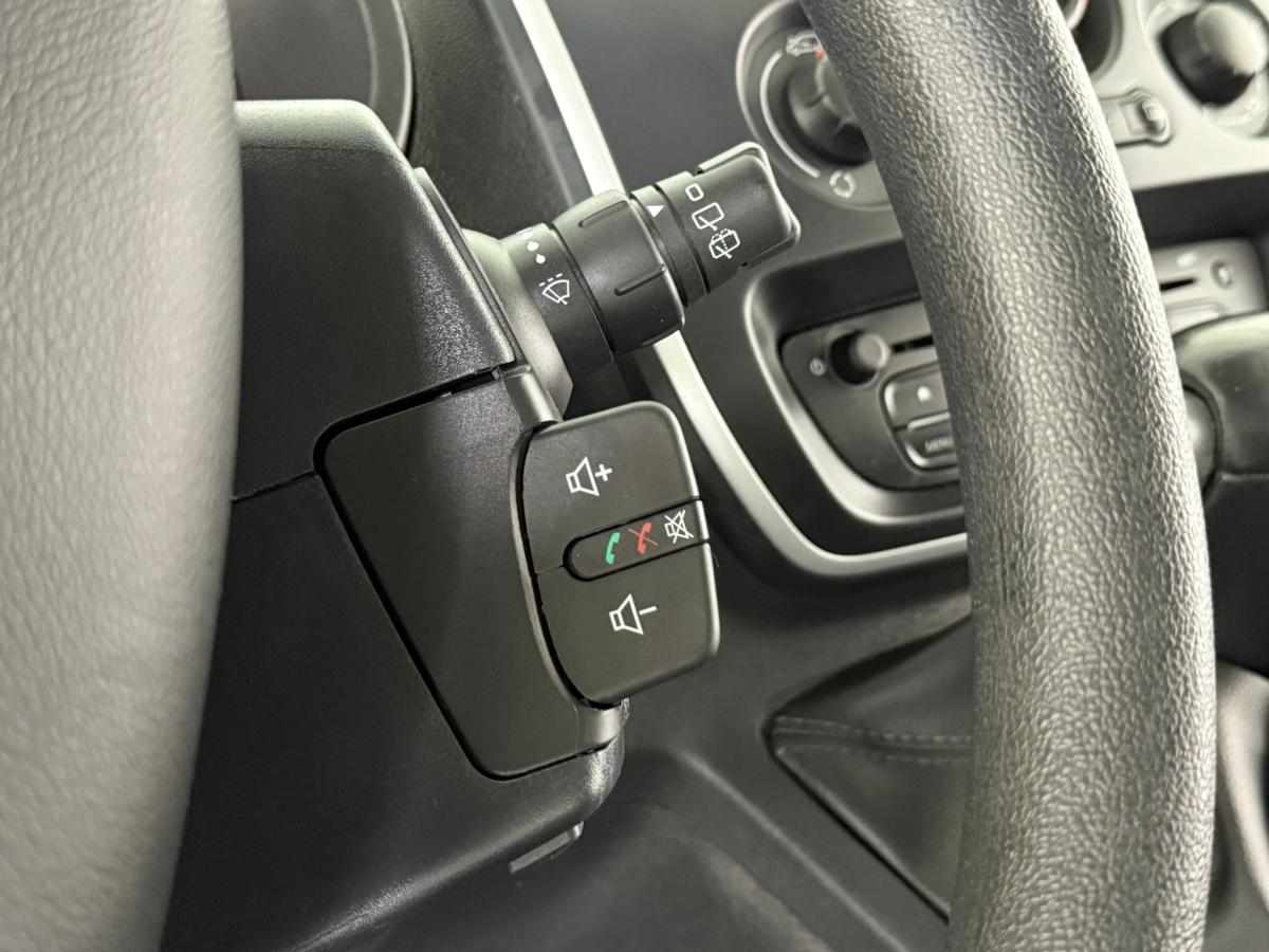 renault-kangoo-22-kwh-2021-eletrico
