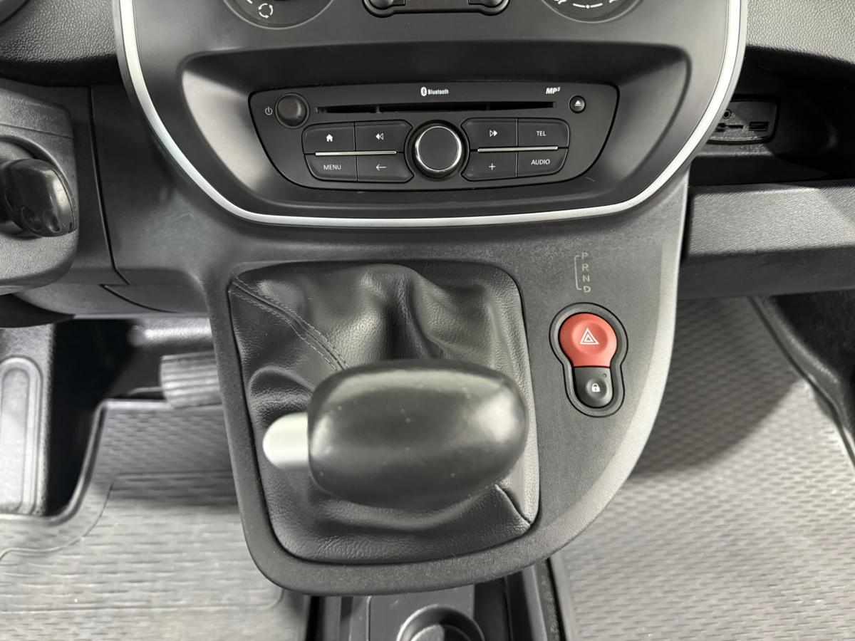 renault-kangoo-22-kwh-2021-eletrico
