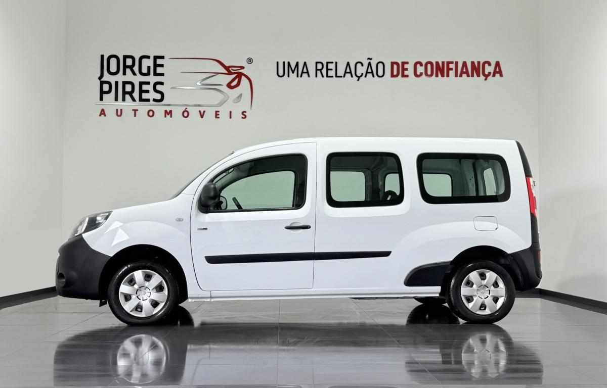 renault-kangoo-22-kwh-2021-eletrico