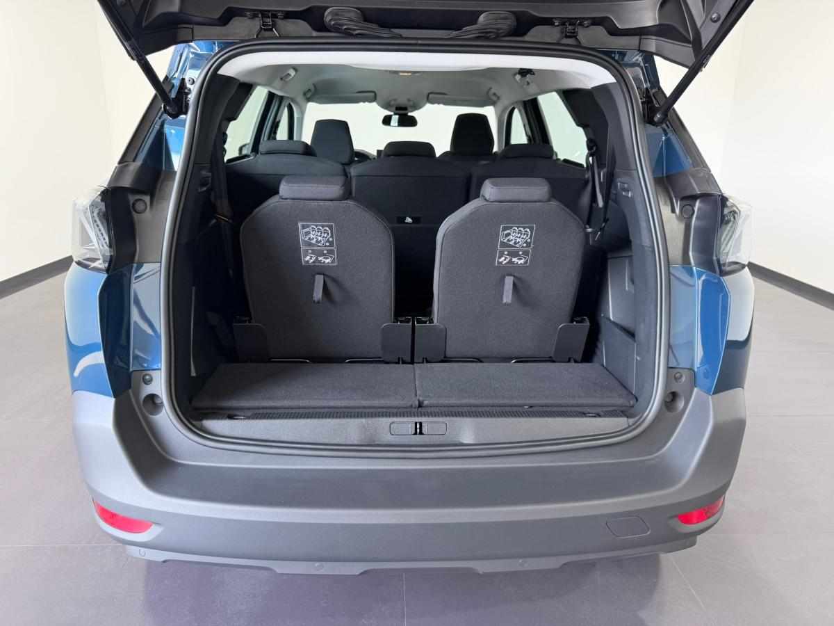 peugeot-5008-1-5-bluehdi-2022-diesel-1499cc