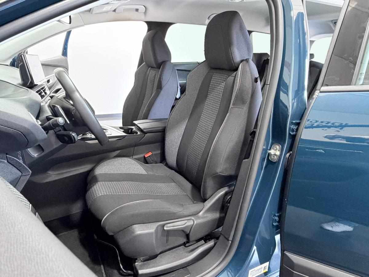 peugeot-5008-1-5-bluehdi-2022-diesel-1499cc