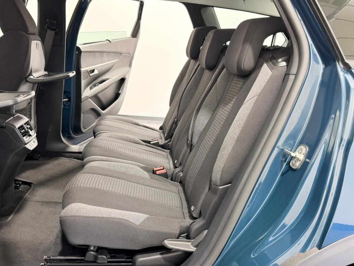 peugeot-5008-1-5-bluehdi-2022-diesel-1499cc