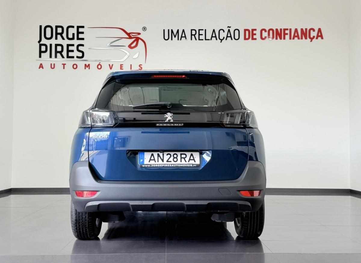peugeot-5008-1-5-bluehdi-2022-diesel-1499cc