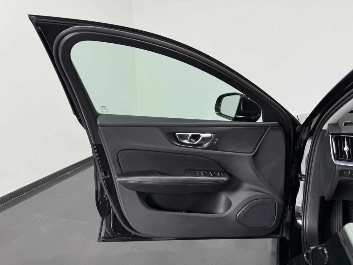 volvo-v60-t6-twin-engine-awd-2021-gasolina-1969cc