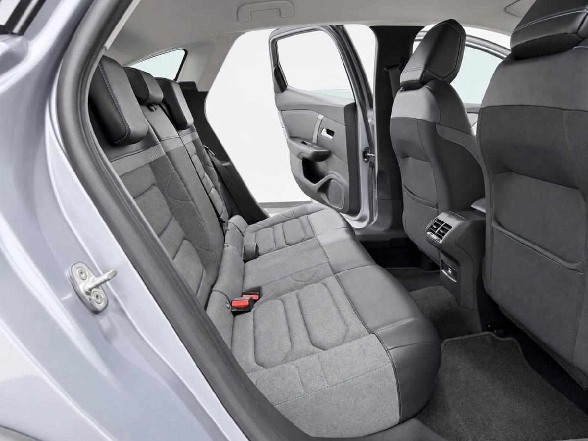 citroen-c4-1-5-bluehdi-2022-diesel-1499cc