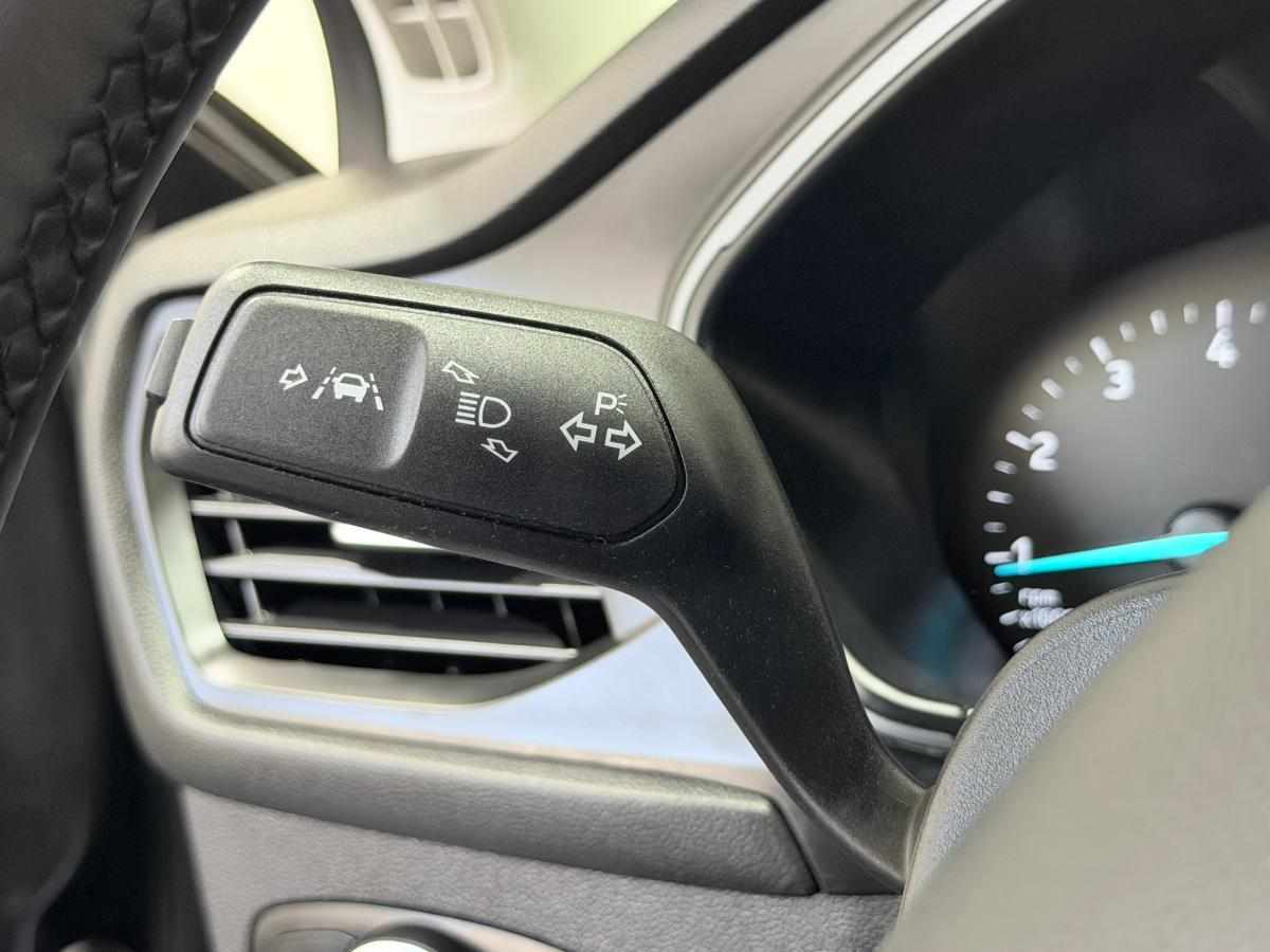 ford-focus-1-0-ecoboost-mild-hybrid-2023-gasolina-999cc