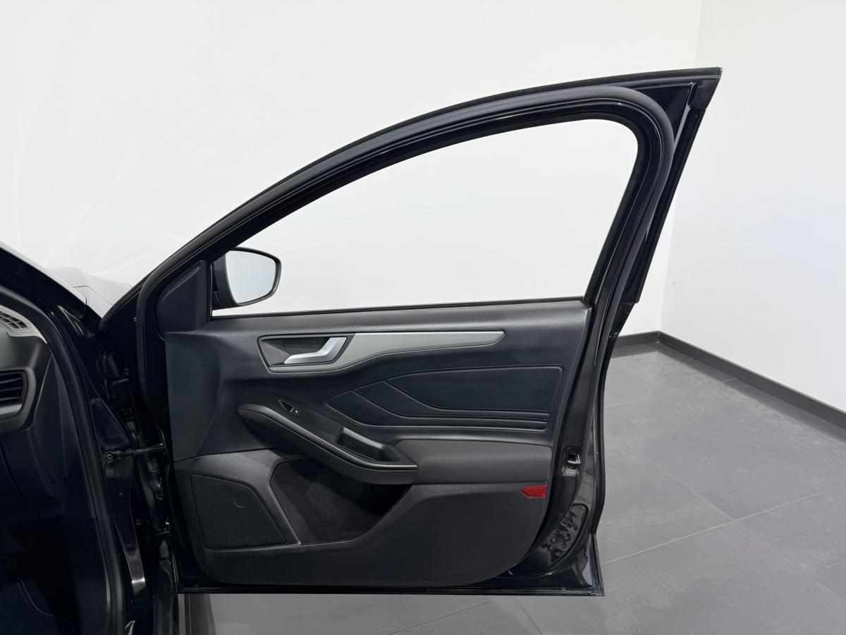 ford-focus-1-0-ecoboost-mild-hybrid-2023-gasolina-999cc