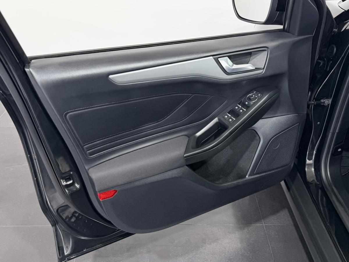 ford-focus-1-0-ecoboost-mild-hybrid-2023-gasolina-999cc
