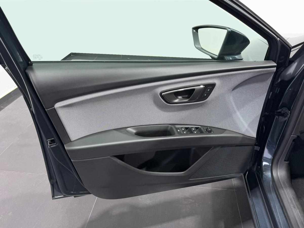 seat-leon-1-6-tdi-2020-diesel-1598cc