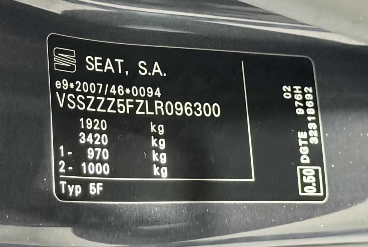 seat-leon-1-6-tdi-2020-diesel-1598cc