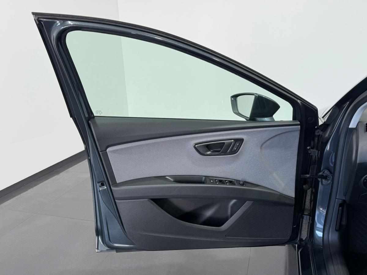 seat-leon-1-6-tdi-2020-diesel-1598cc