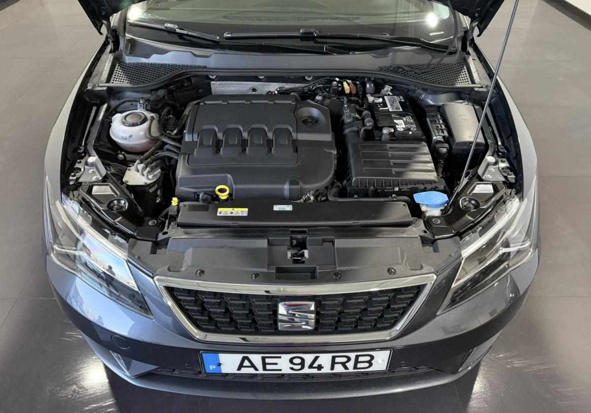 seat-leon-1-6-tdi-2020-diesel-1598cc