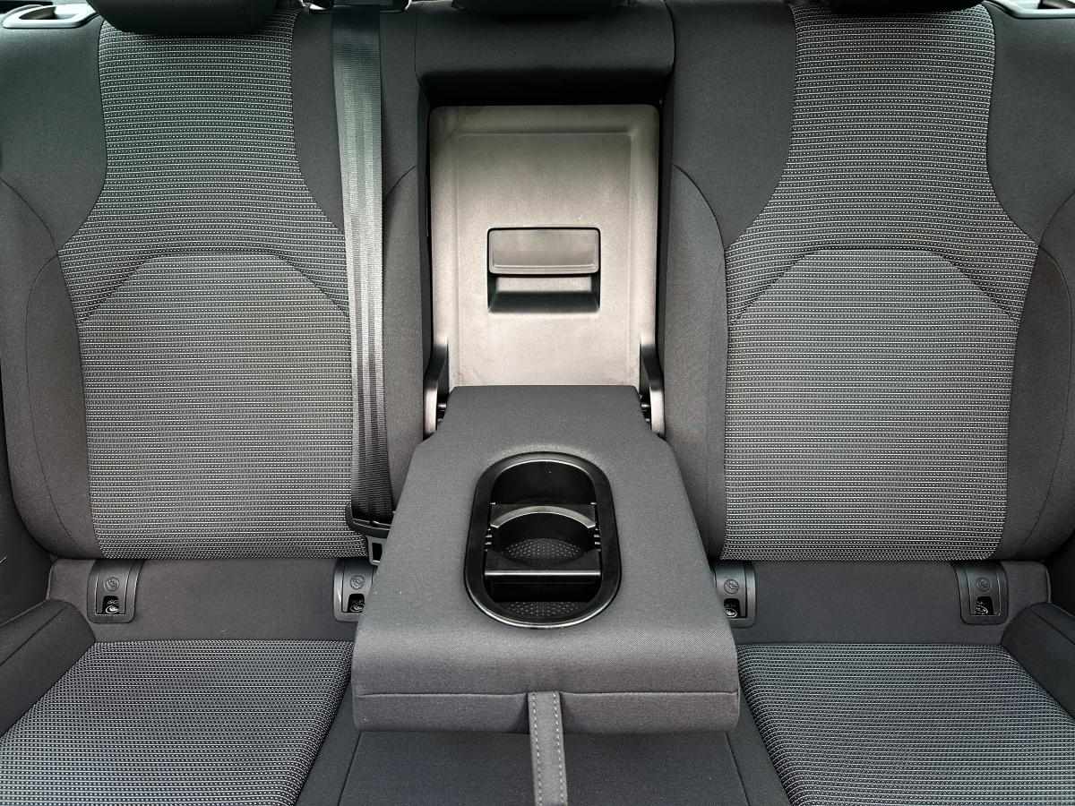 seat-leon-1-6-tdi-2020-diesel-1598cc