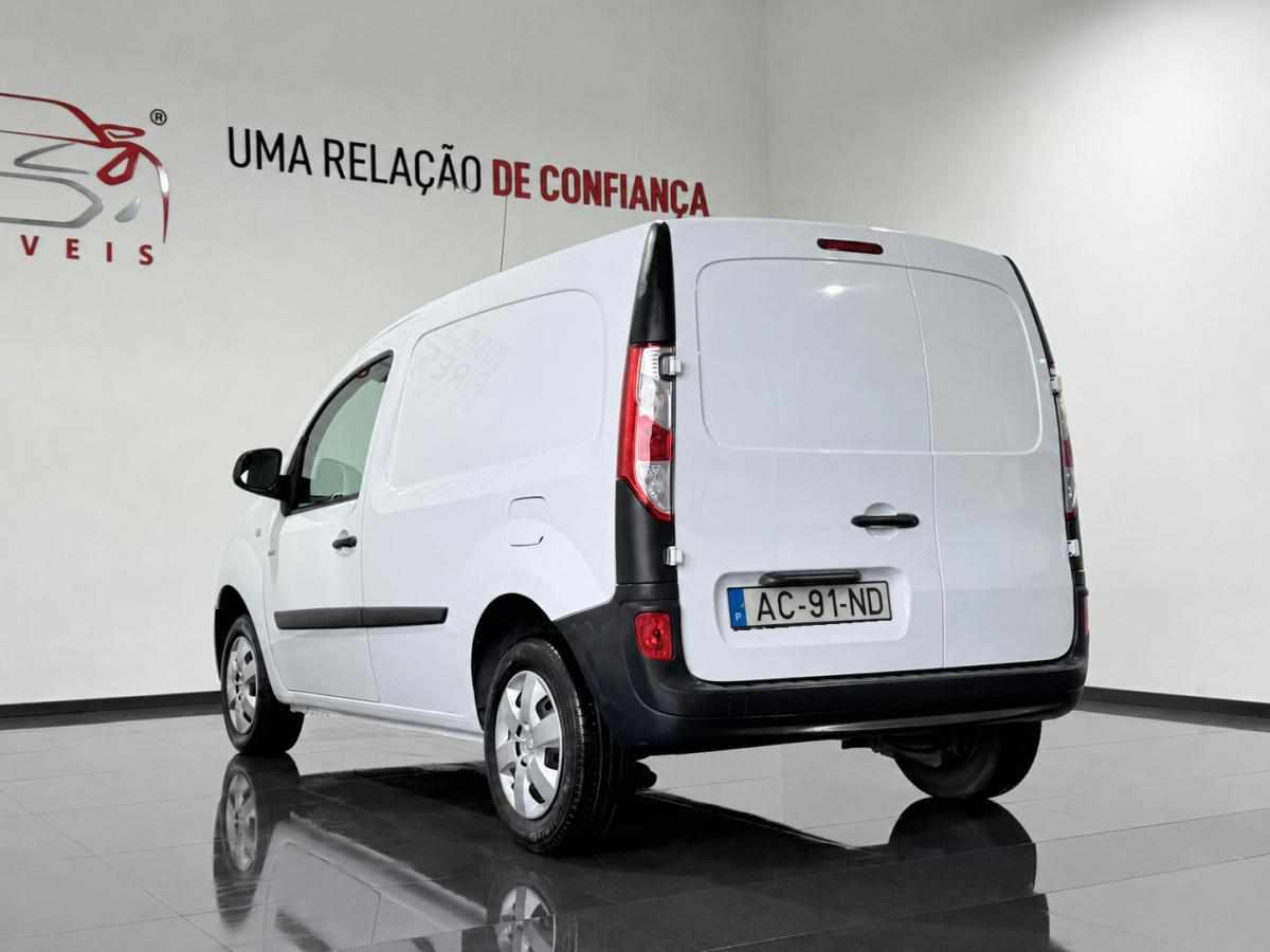renault-kangoo-22-kwh-2020-eletrico