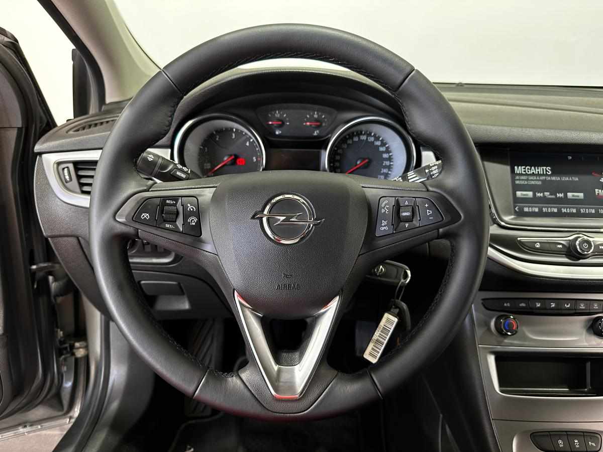opel-astra-1-5-d-2021-diesel-1496cc