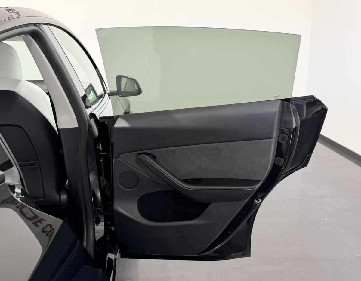 tesla-model-y-performance-2024-eletrico