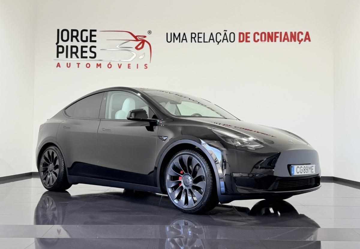 tesla-model-y-performance-2024-eletrico