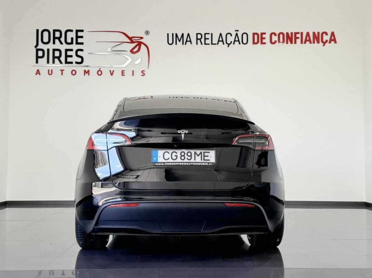 tesla-model-y-performance-2024-eletrico