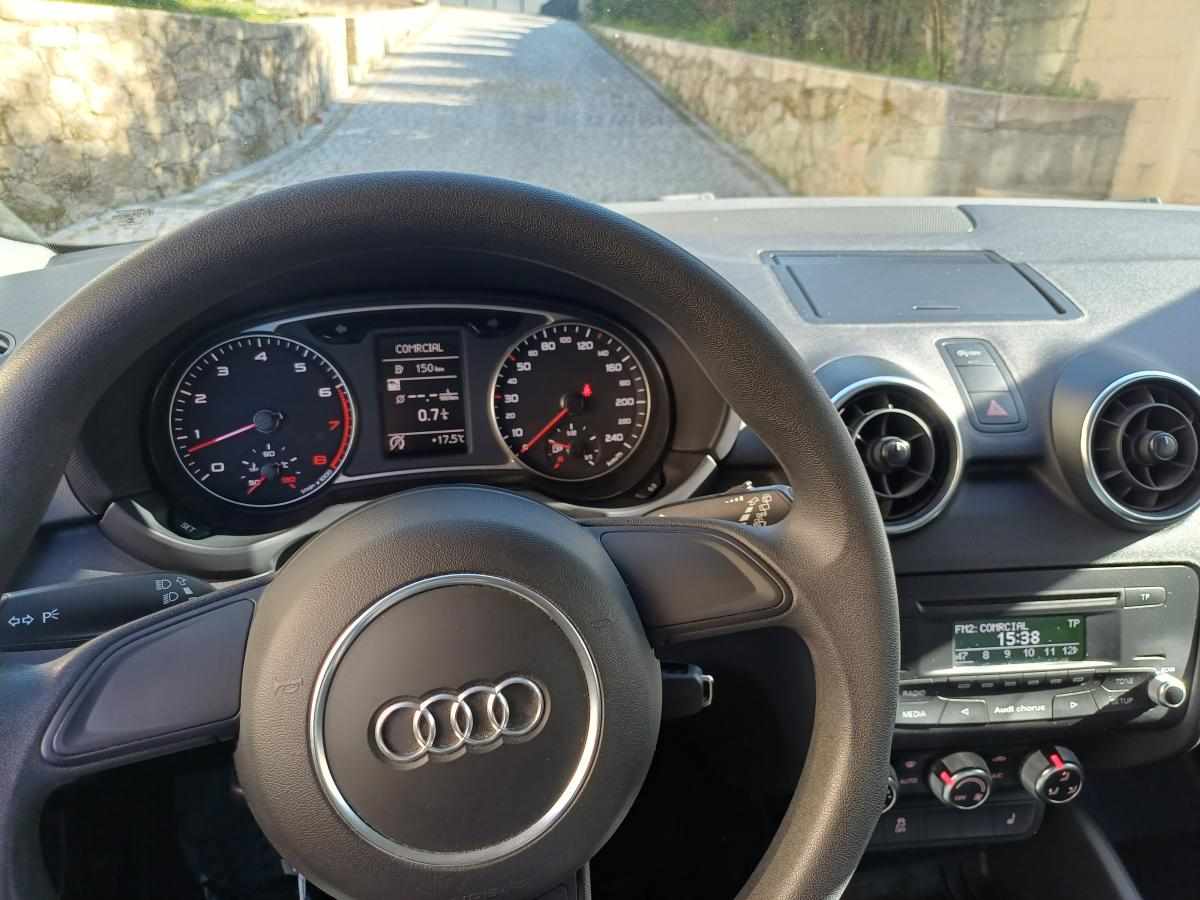 audi-a1-1-2-tfsi-2013-gasolina-1197cc
