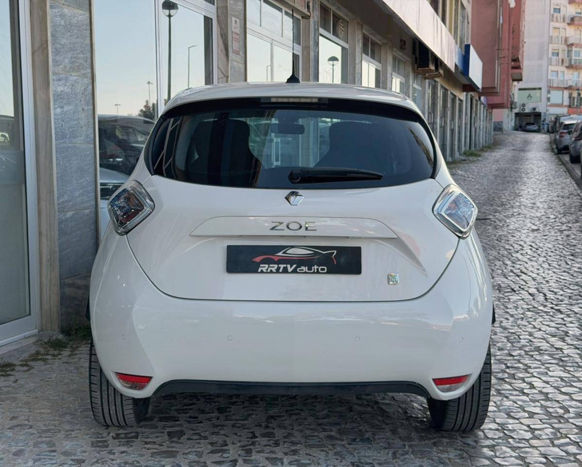 renault-zoe-2015-eletrico-0cc