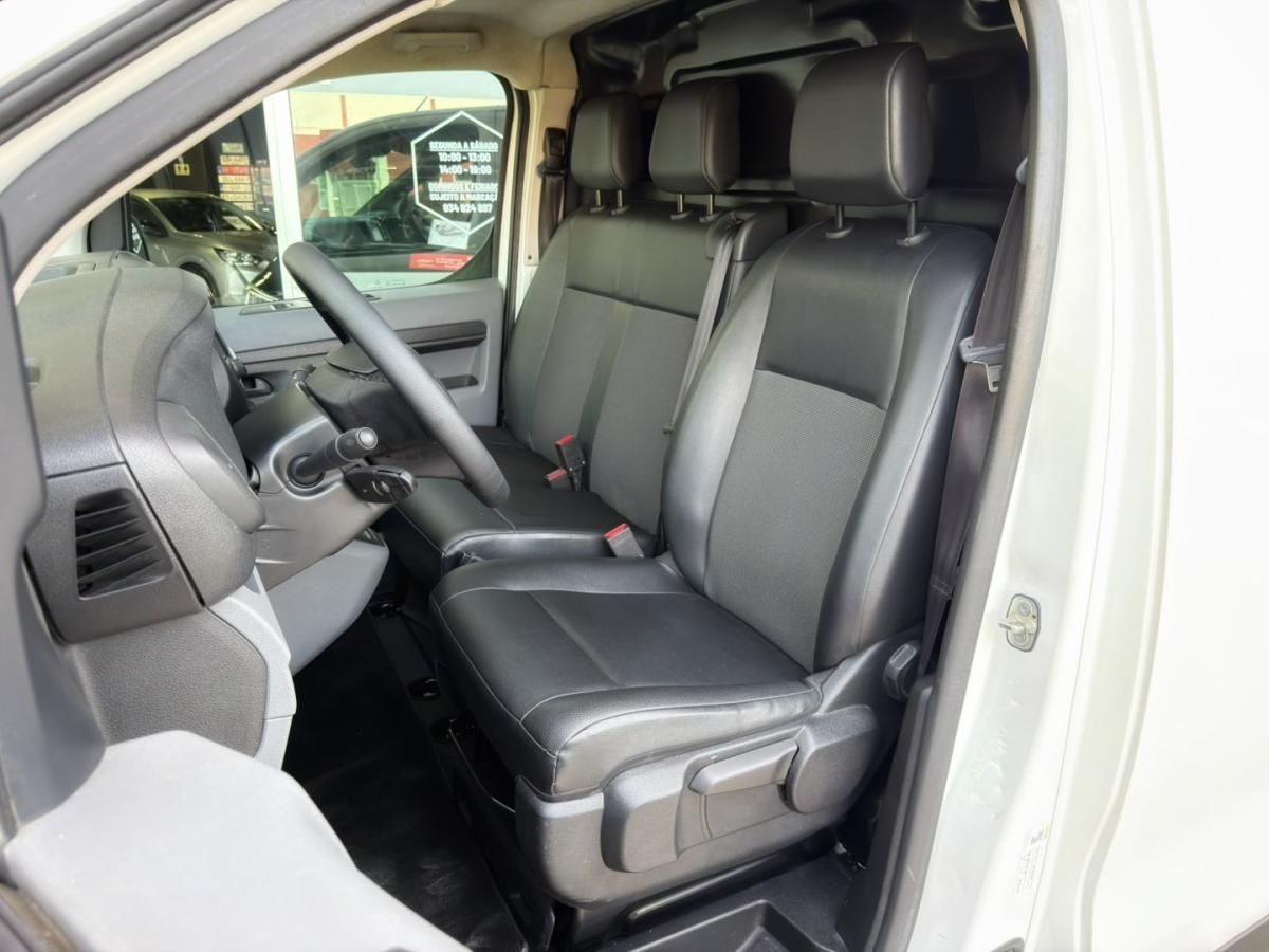 peugeot-expert-2019-diesel-1560cc