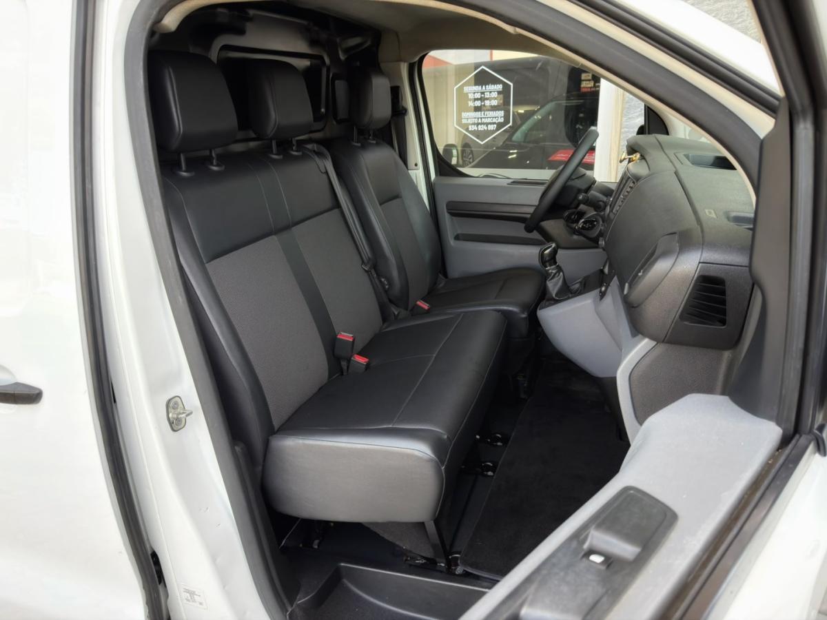 peugeot-expert-2019-diesel-1560cc