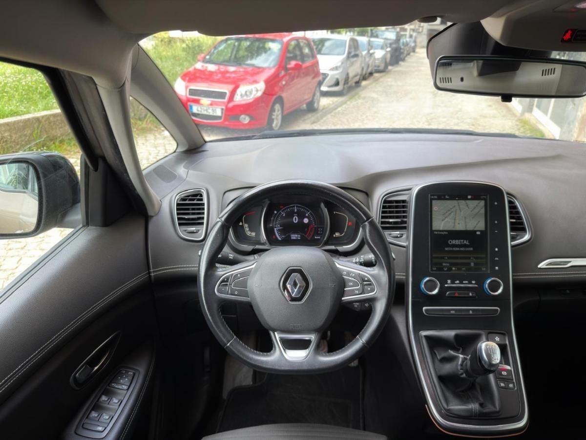 renault-grand-scenic-2018-diesel-1461cc