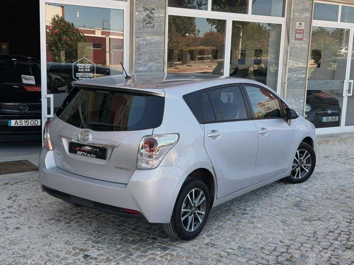 toyota-verso-2013-diesel-1998cc