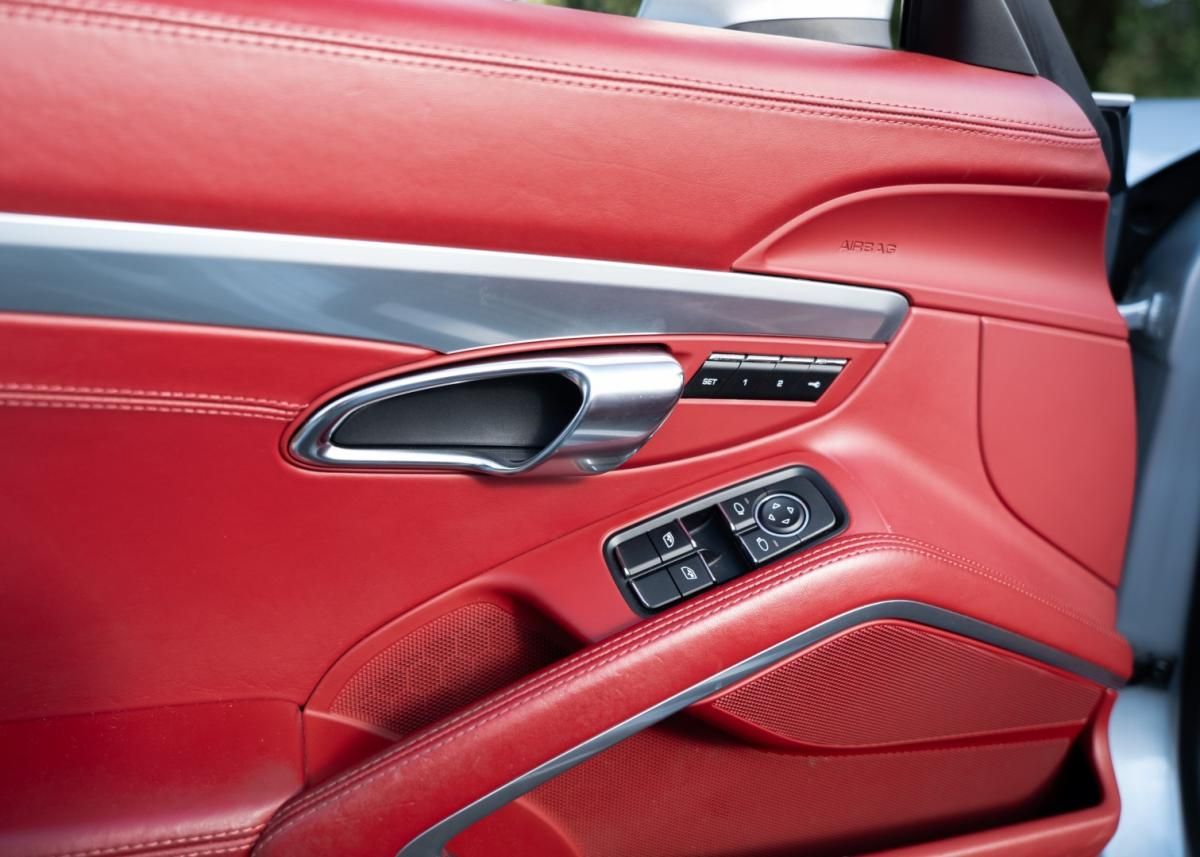 porsche-718-2016-gasolina-2497cc