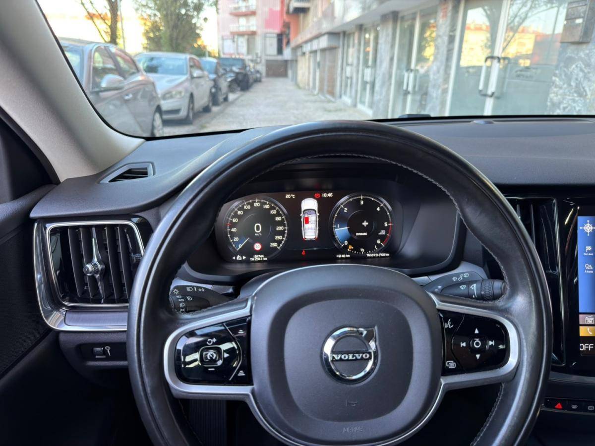 volvo-v60-2020-diesel-1969cc