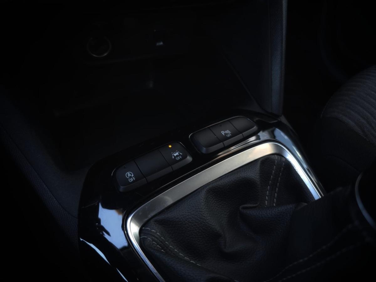 opel-corsa-2023-gasolina-1199cc