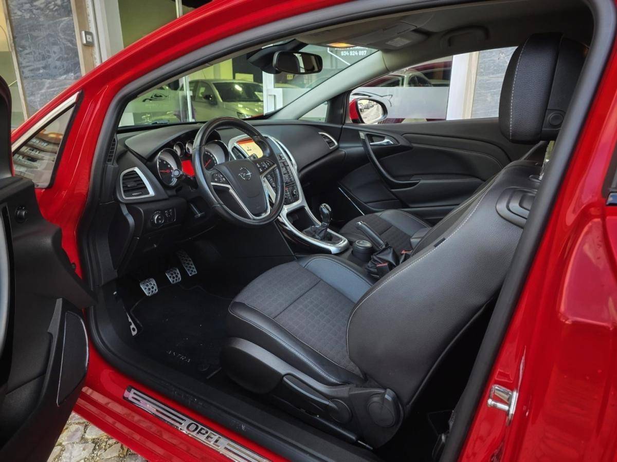 opel-astra-gtc-2015-gasolina-1598cc
