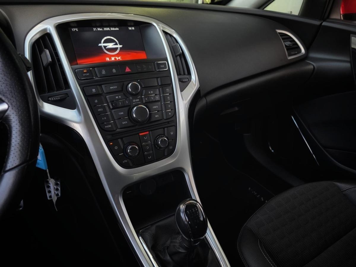 opel-astra-gtc-2015-gasolina-1598cc