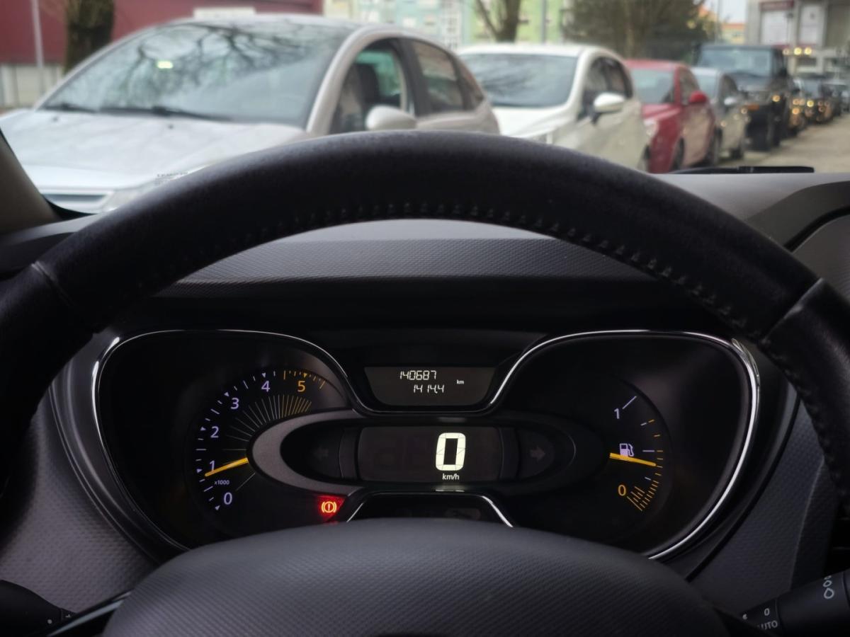 renault-captur-2015-diesel-1461cc