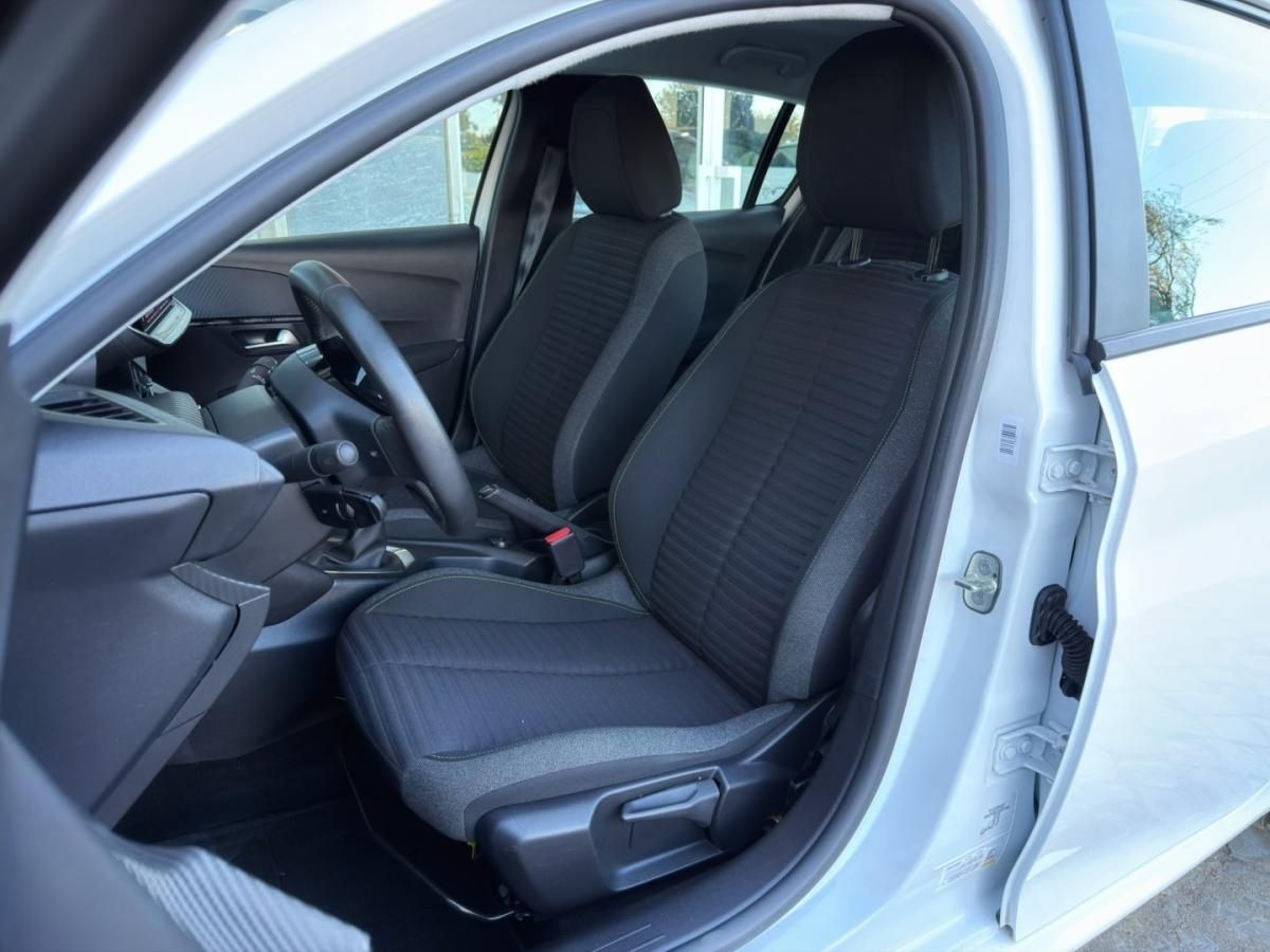 peugeot-208-2024-gasolina-1199cc