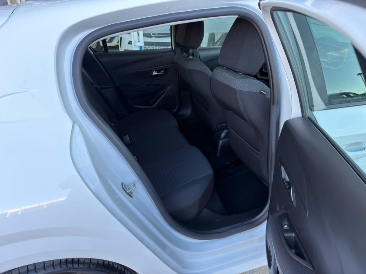 peugeot-208-2024-gasolina-1199cc