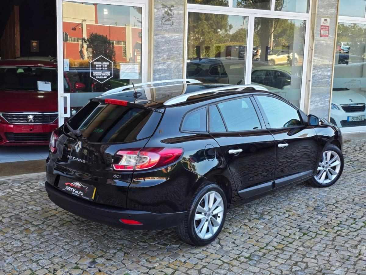 renault-megane-sport-tourer-2011-diesel-1461cc