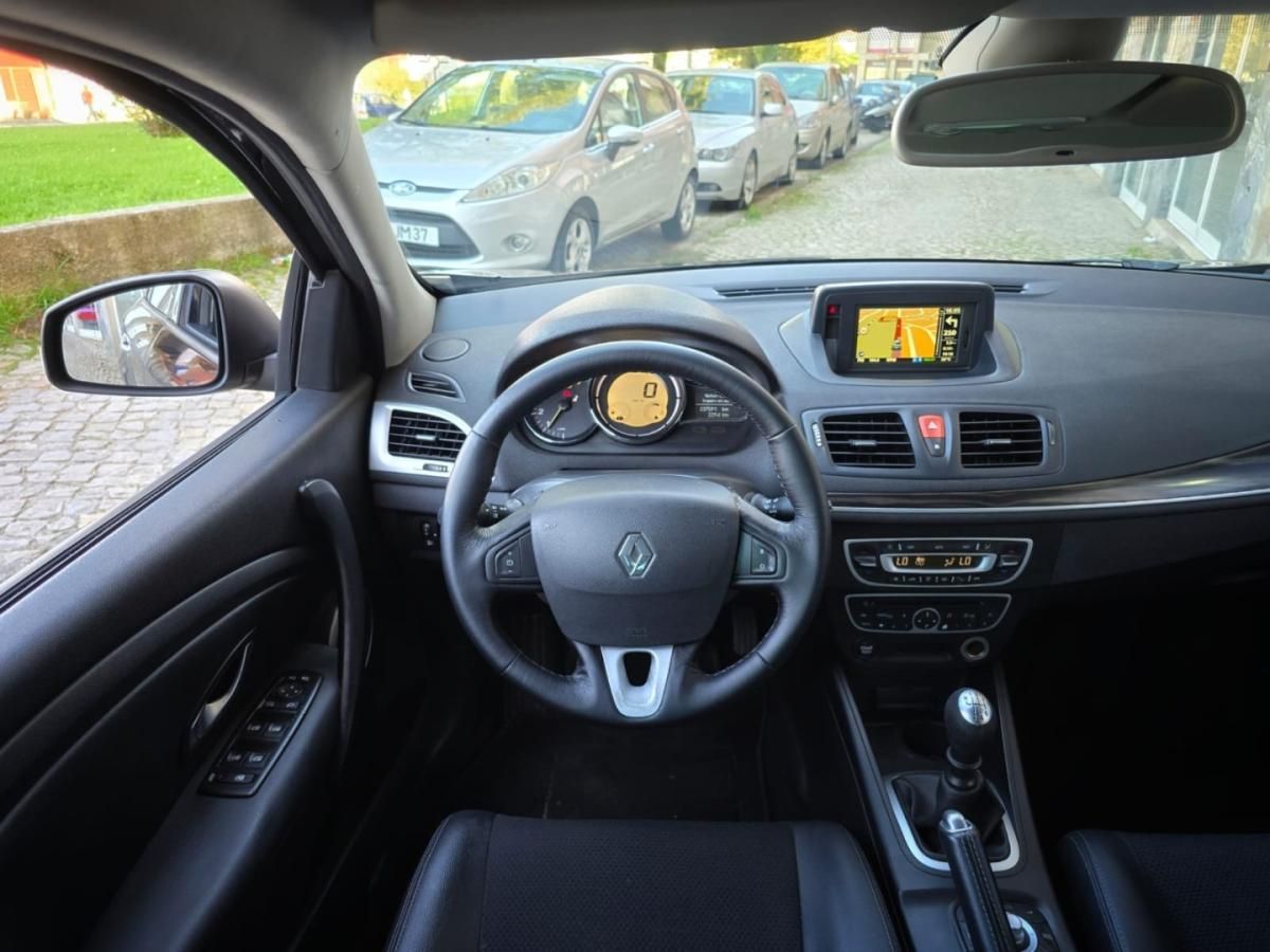 renault-megane-sport-tourer-2011-diesel-1461cc