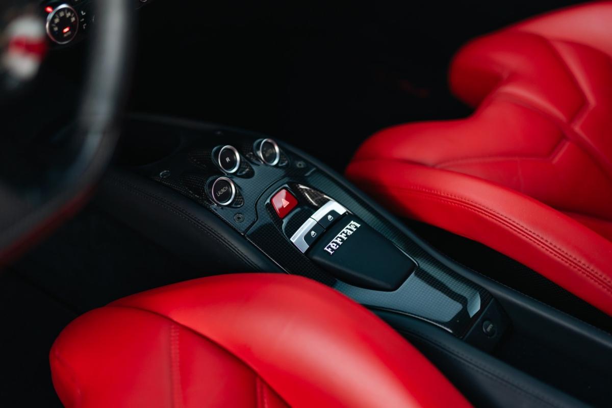 ferrari-458-2011-gasolina-4497cc