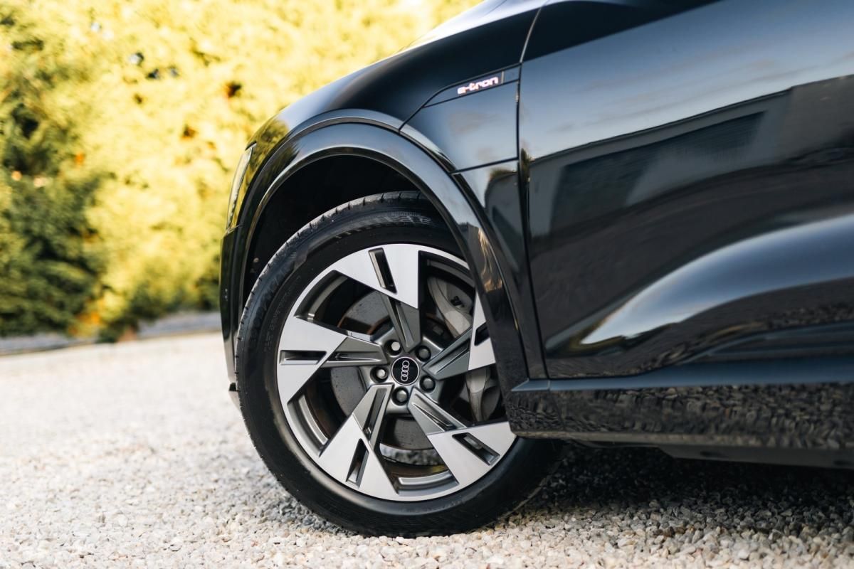 audi-e-tron-2020-eletrico-0cc