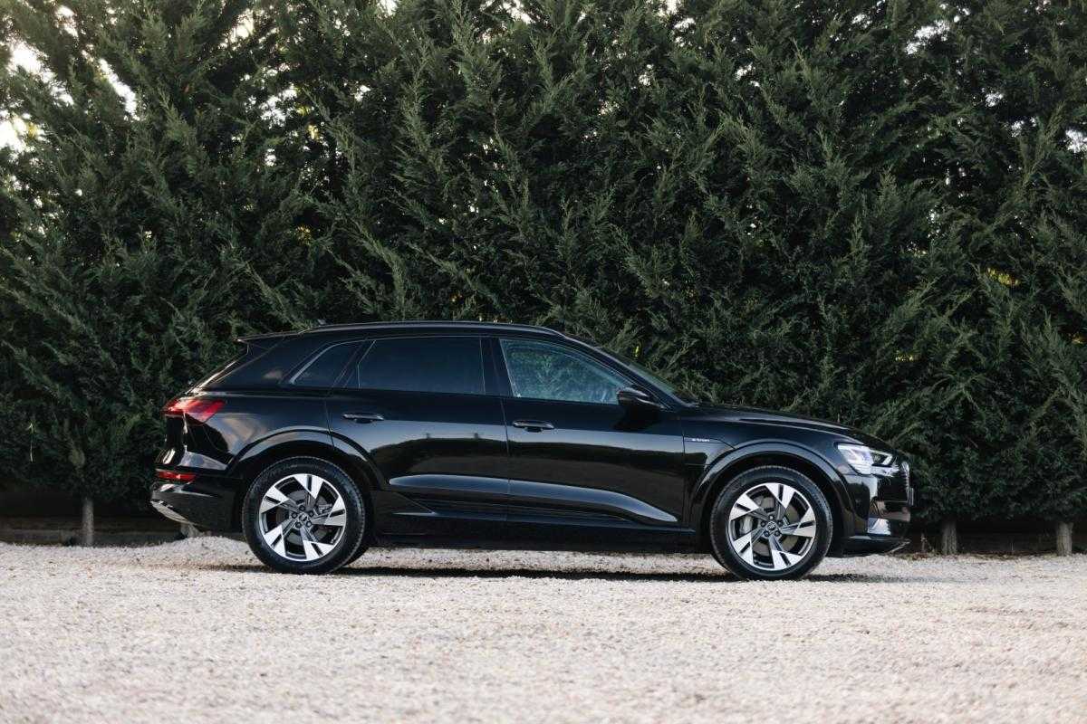 audi-e-tron-2020-eletrico-0cc