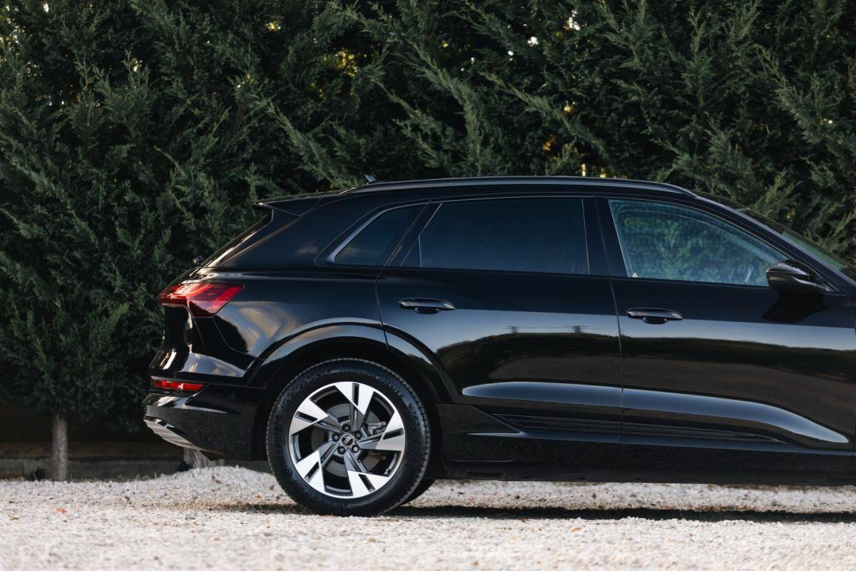 audi-e-tron-2020-eletrico-0cc