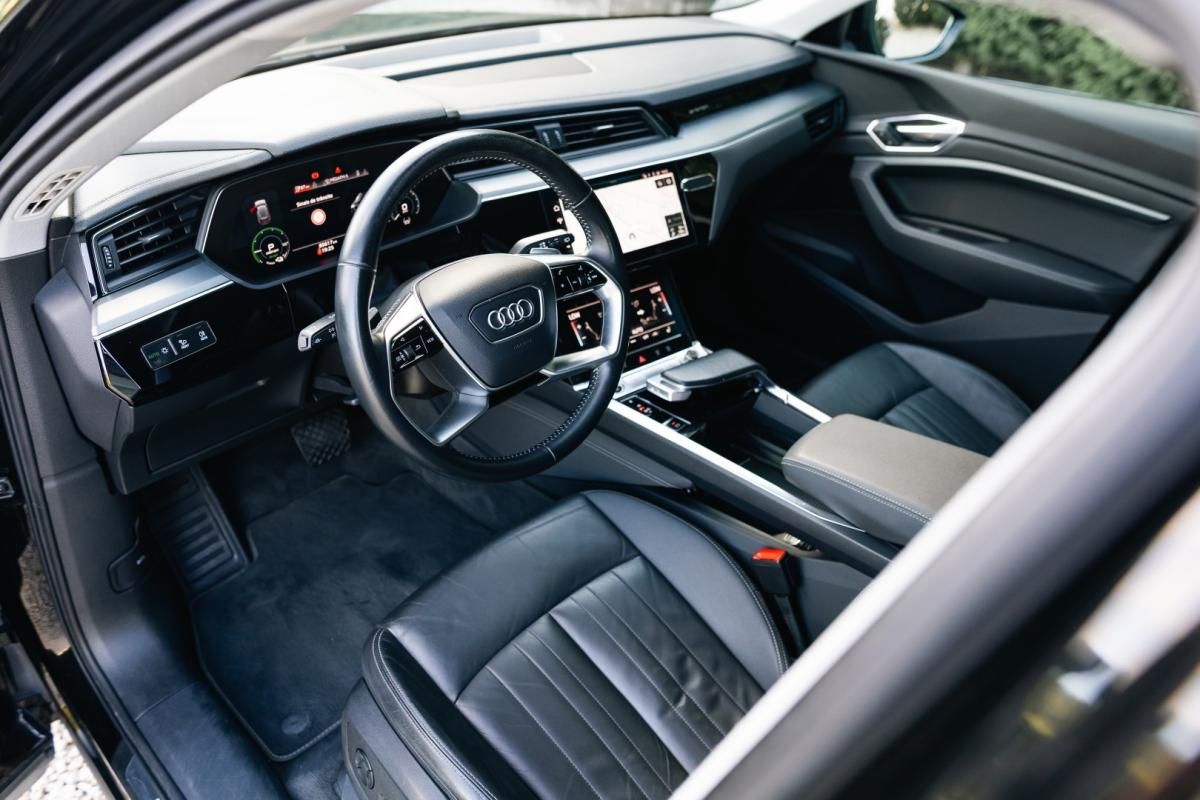 audi-e-tron-2020-eletrico-0cc